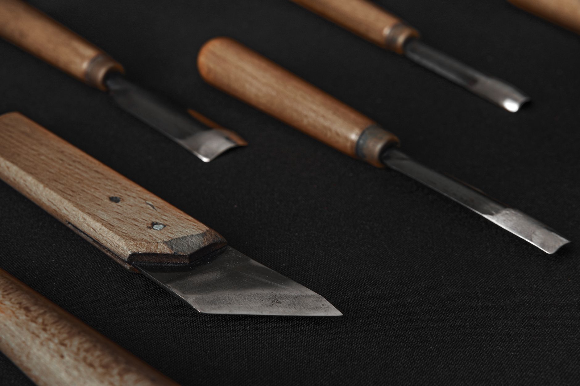 Micarta, G10 ou bois stabilisé : le bon manche pour l’extérieur